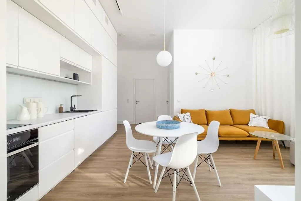 2-Bedroom Premium Bohema Apartment Warsaw 0*,