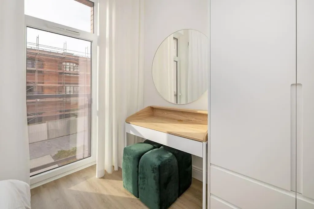 2-Bedroom Premium Bohema Apartment Warsaw