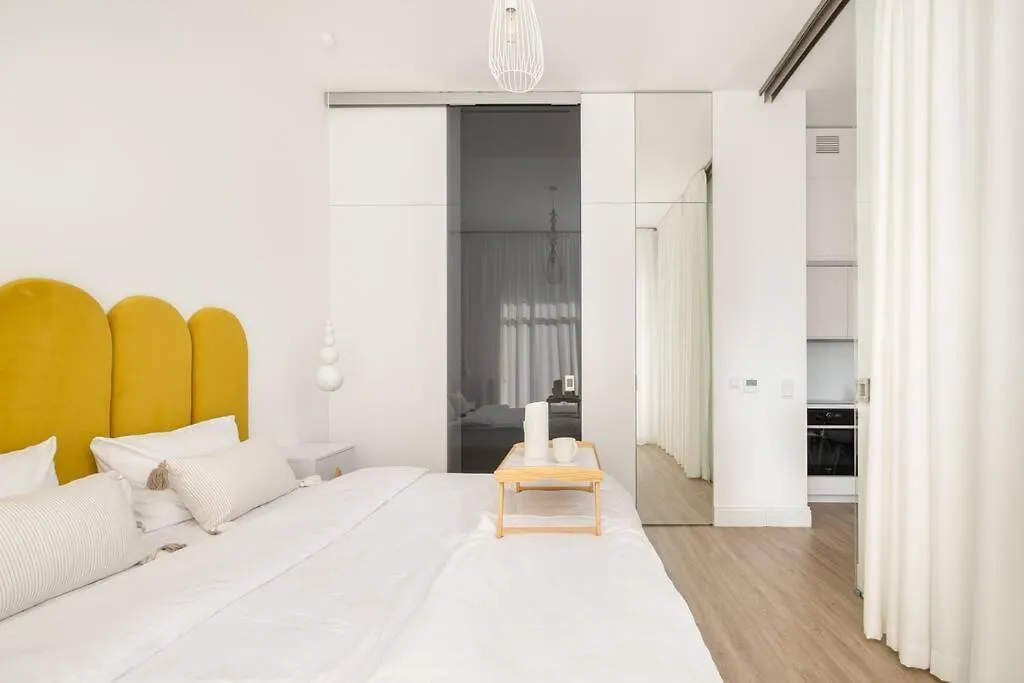 2-Bedroom Premium Bohema Apartment Warsaw