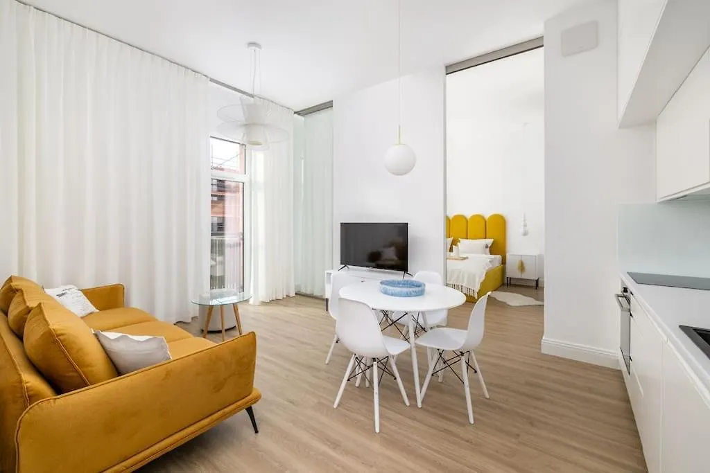 2-Bedroom Premium Bohema Apartment Βαρσοβία